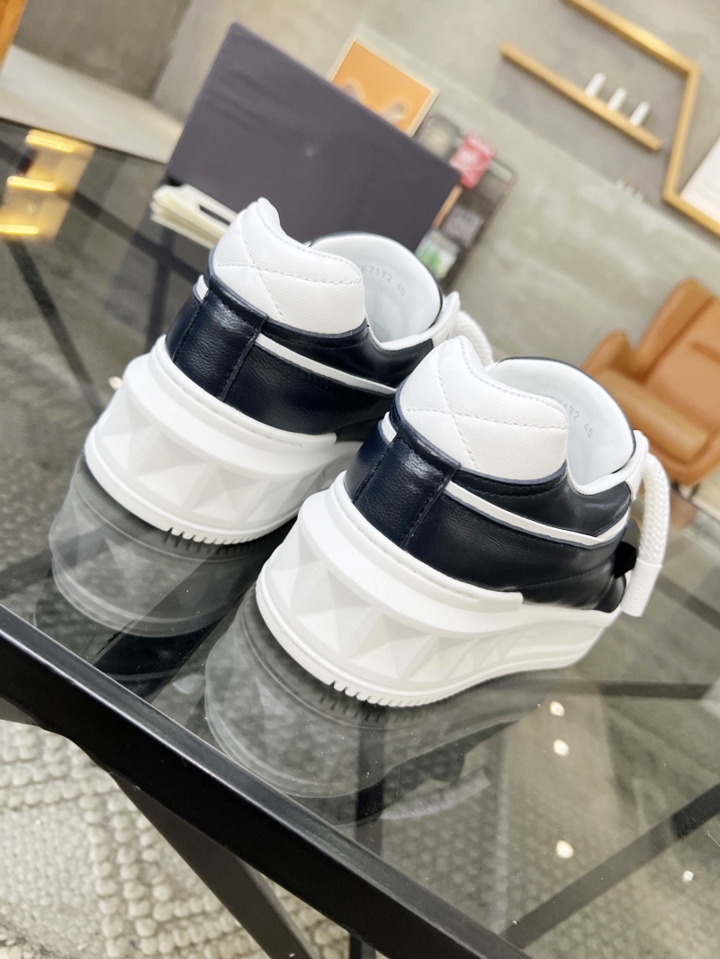 Valentino Sneakers